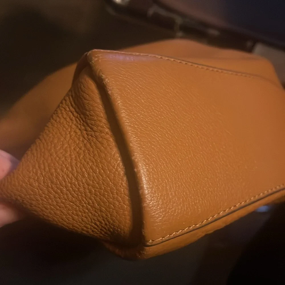 Vince Camuto Soft Genuine Pebbled Leather Large Hobo/Shoulder Bag - Picture 15 of 15